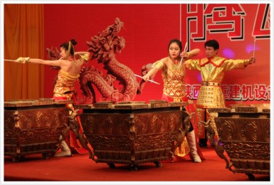 2012年3月14日-陕西山重建机设备有限公司-“腾飞2012”-春季试乘试驾会-西安长乐未央酒店